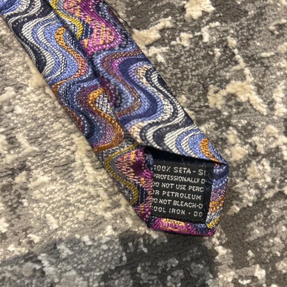 Mission Cravatte tie - Picture 3 of 3